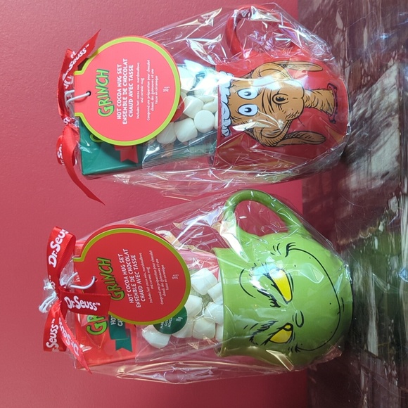❌SOLD❌The Grinch MAX Hot Cocoa Mug Set - Picture 4 of 4